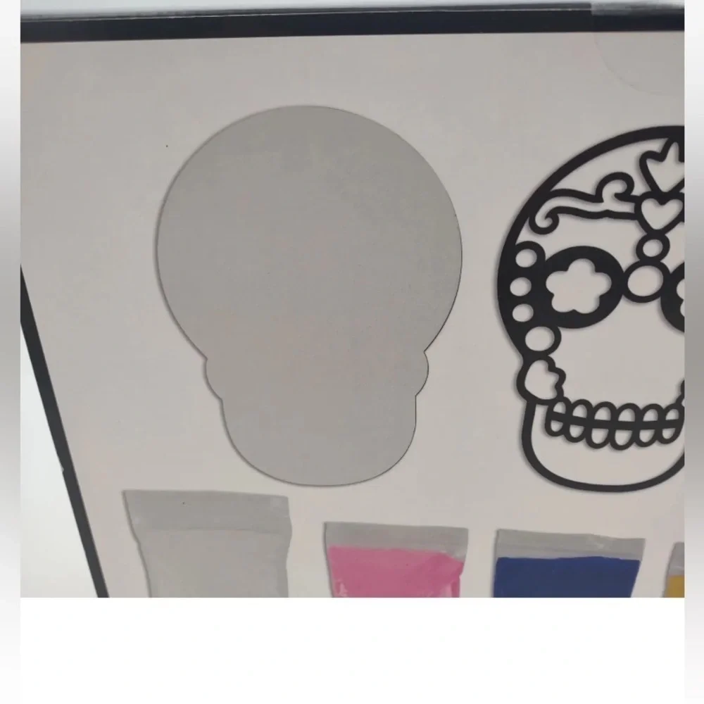Creatology  Sugar Skull Craft Box Kit Dia de los Muertos Day of the Dead
